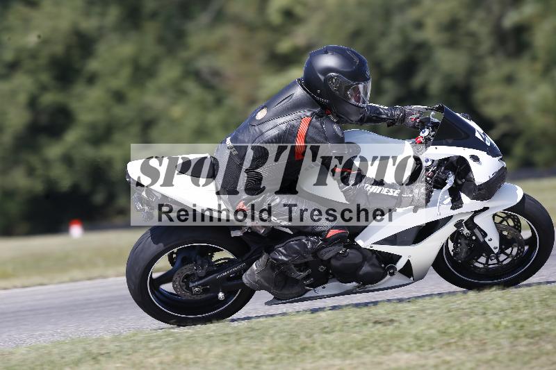 Archiv-2025/49 26.08.2025 Cornu Master School ADR/gruen-vert/4